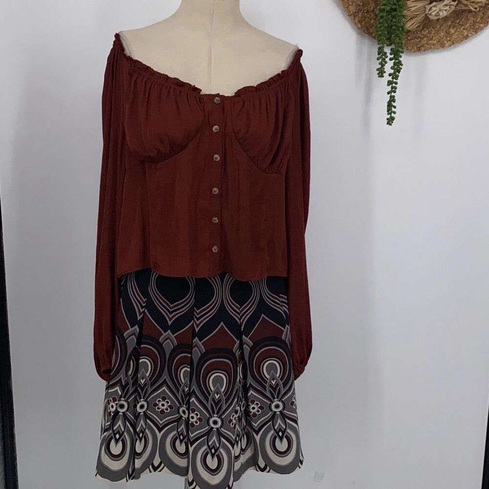 Tibi Silk Pleated Knee length Skirt Printed Black Cream Rust Size 4 - Picture 2 of 10
